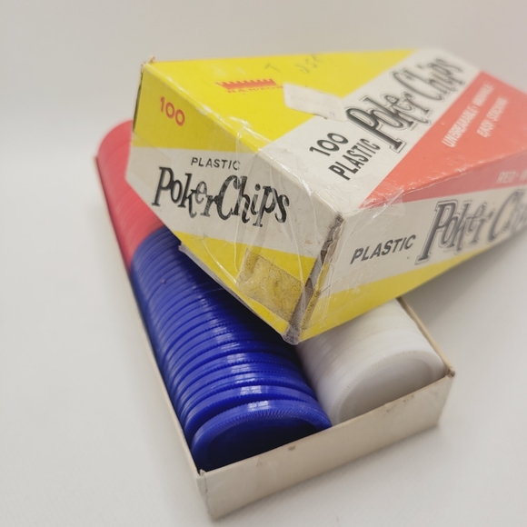 100 Vintage Plastic Poker Chips Hong Kong Retro Poker Game Chips red white blue - Picture 2 of 6